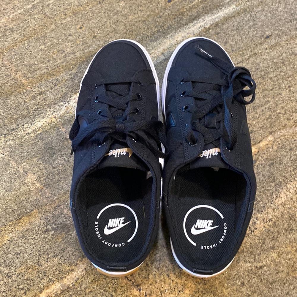 Nike Mules